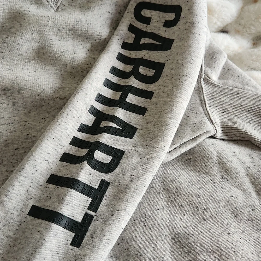 BNWT Carhartt Women's Heather Gray Crewneck Sweatshirt with Sleeve Logo - Picture 4 of 5